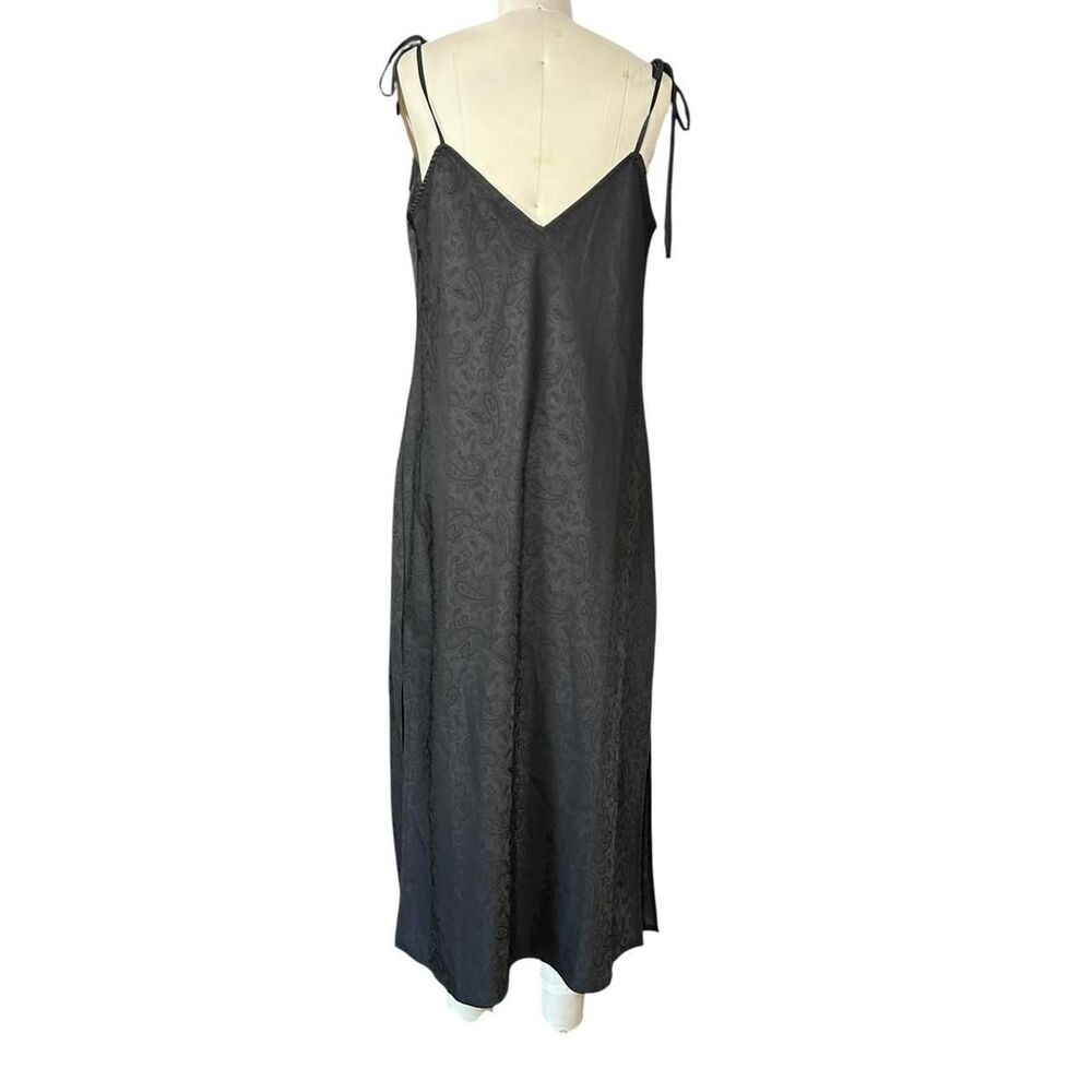 Forever-21 Women's Black Dress - Picture 3 of 4